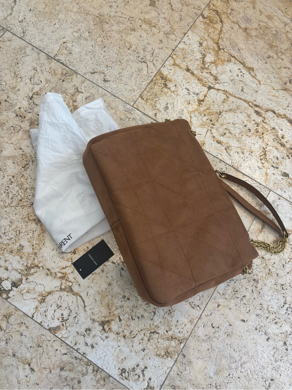 UNBRANDED Messenger Bag with Gold Chain Strap - Picture 2 of 9